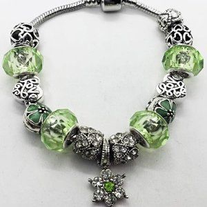 New European glass and rhinestone beaded bracelet
